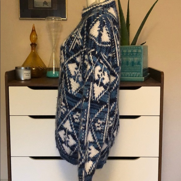 Vintage oversized sweater - Picture 3 of 5